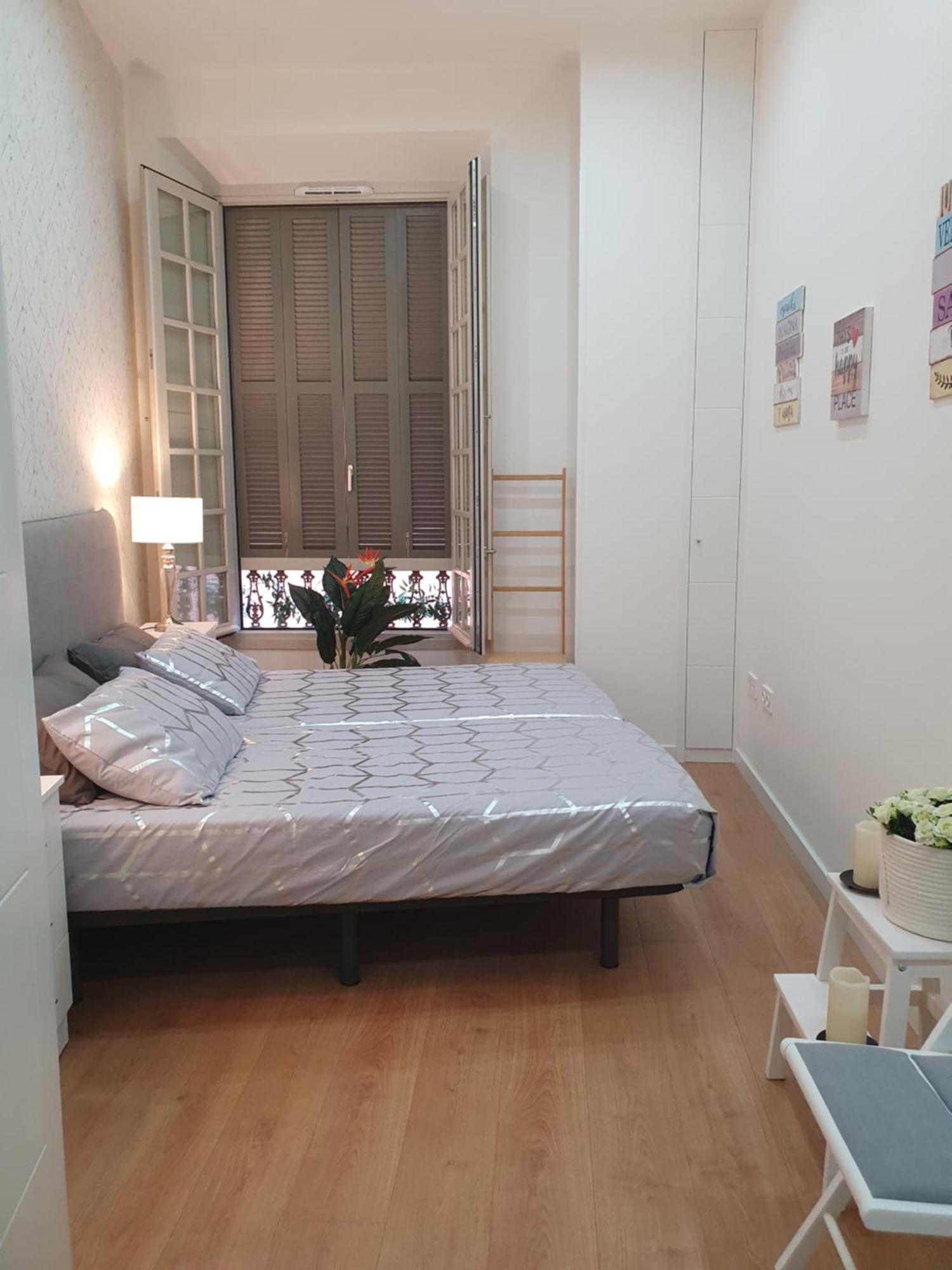 Beautiful Historic Center Apt! มาลากา ภายนอก รูปภาพ